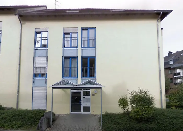 - Free Parking * Essen